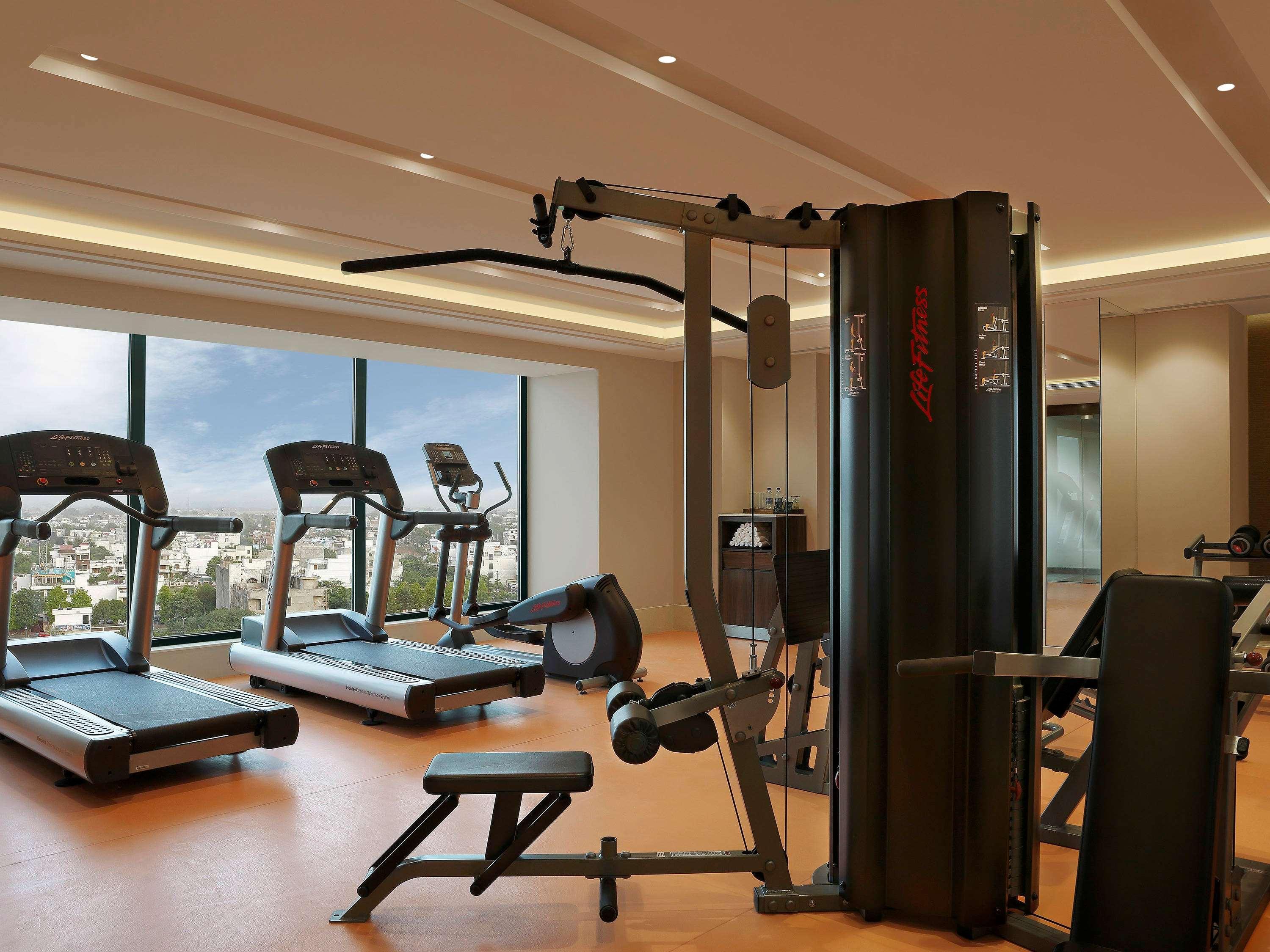 Novotel Lucknow Gomti Nagar מראה חיצוני תמונה