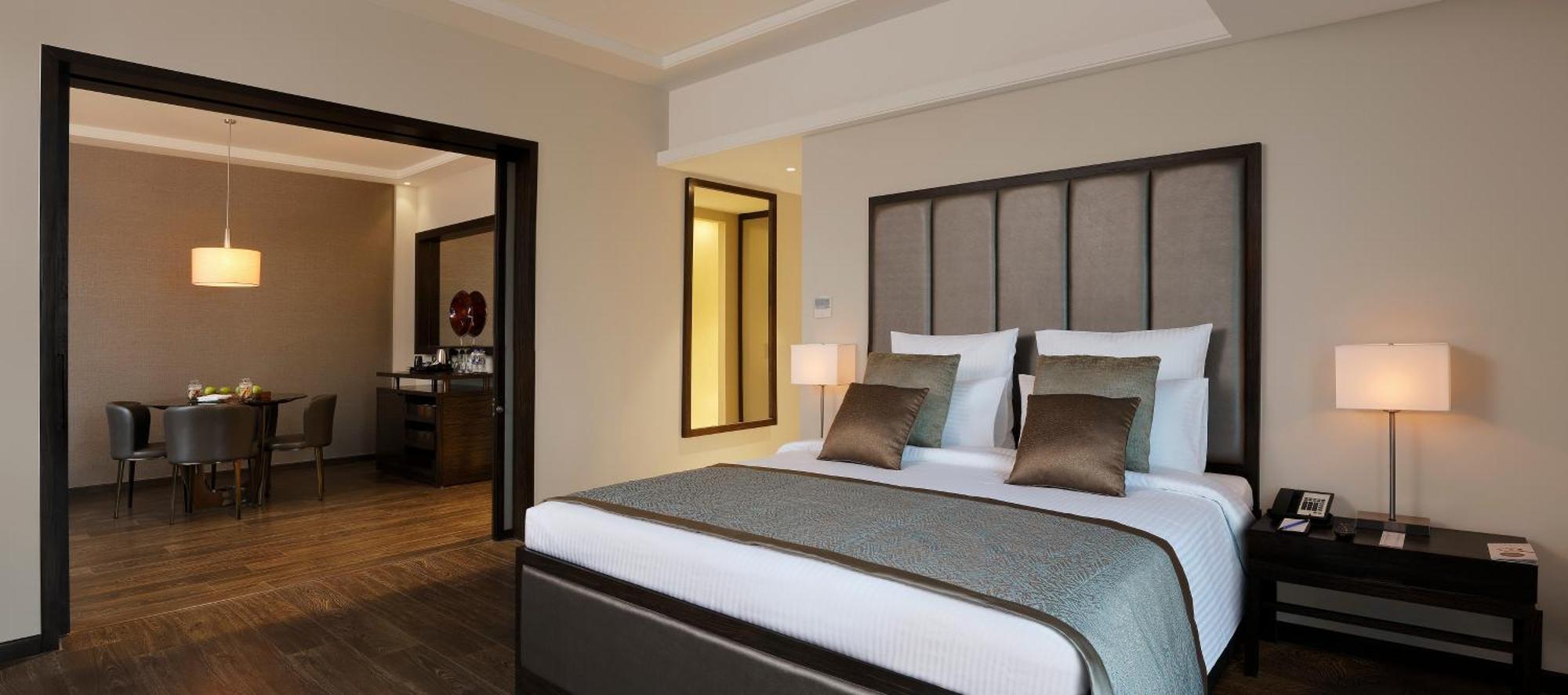 Novotel Lucknow Gomti Nagar מראה חיצוני תמונה