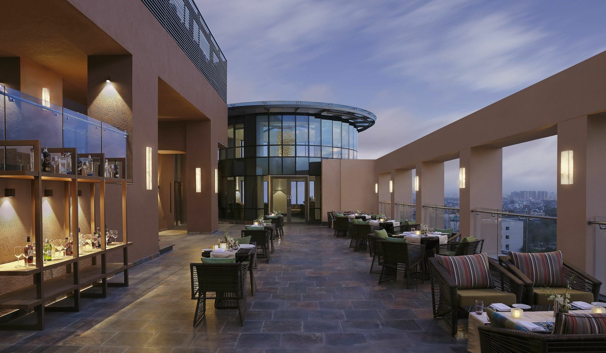 Novotel Lucknow Gomti Nagar מראה חיצוני תמונה