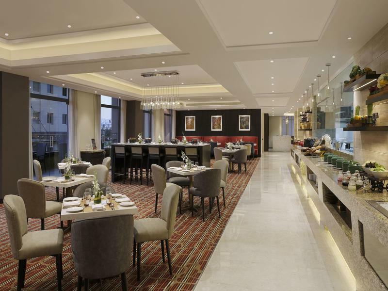 Novotel Lucknow Gomti Nagar מראה חיצוני תמונה